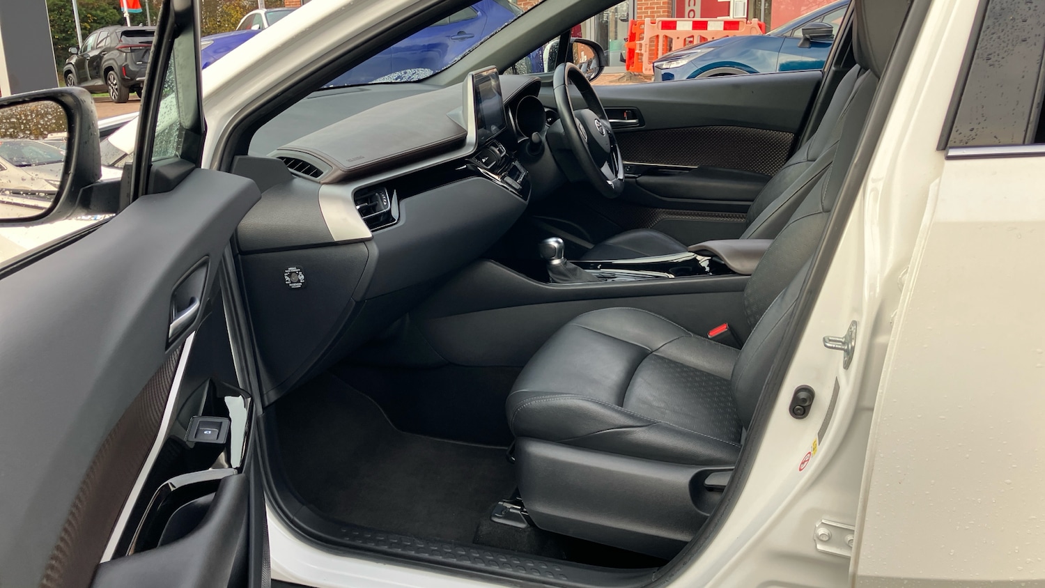 Used Toyota C-HR 2019 for sale - 76531330: Photo 10