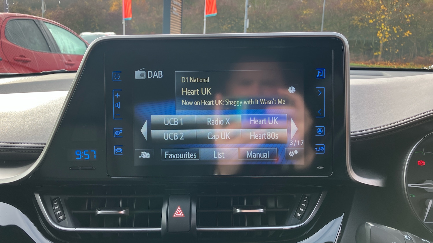 Used Toyota C-HR 2019 for sale - 76531330: Photo 26