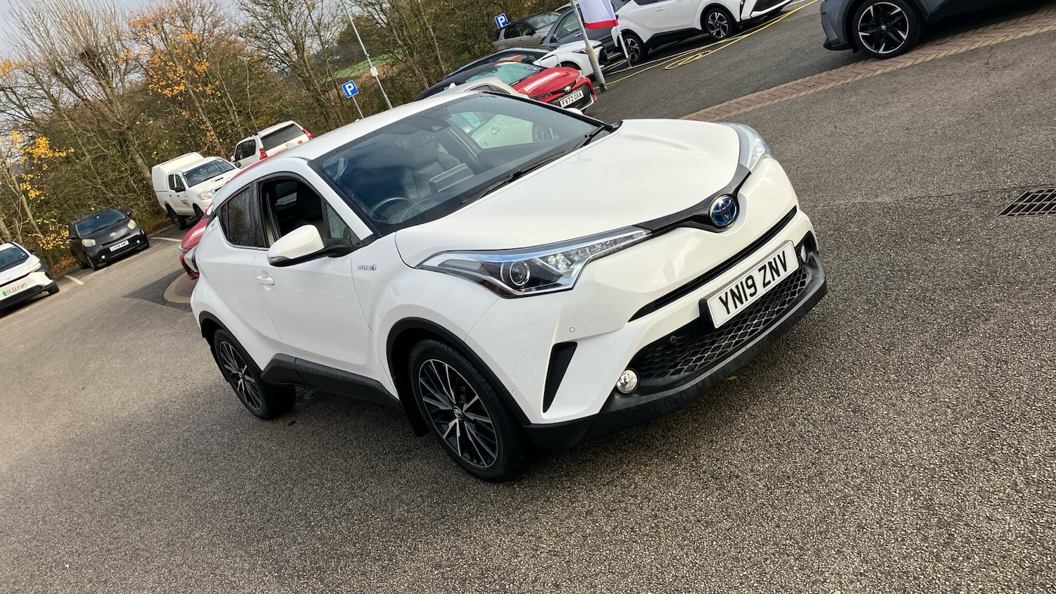 Used Toyota C-HR 2019 for sale - 76531330: Photo 28