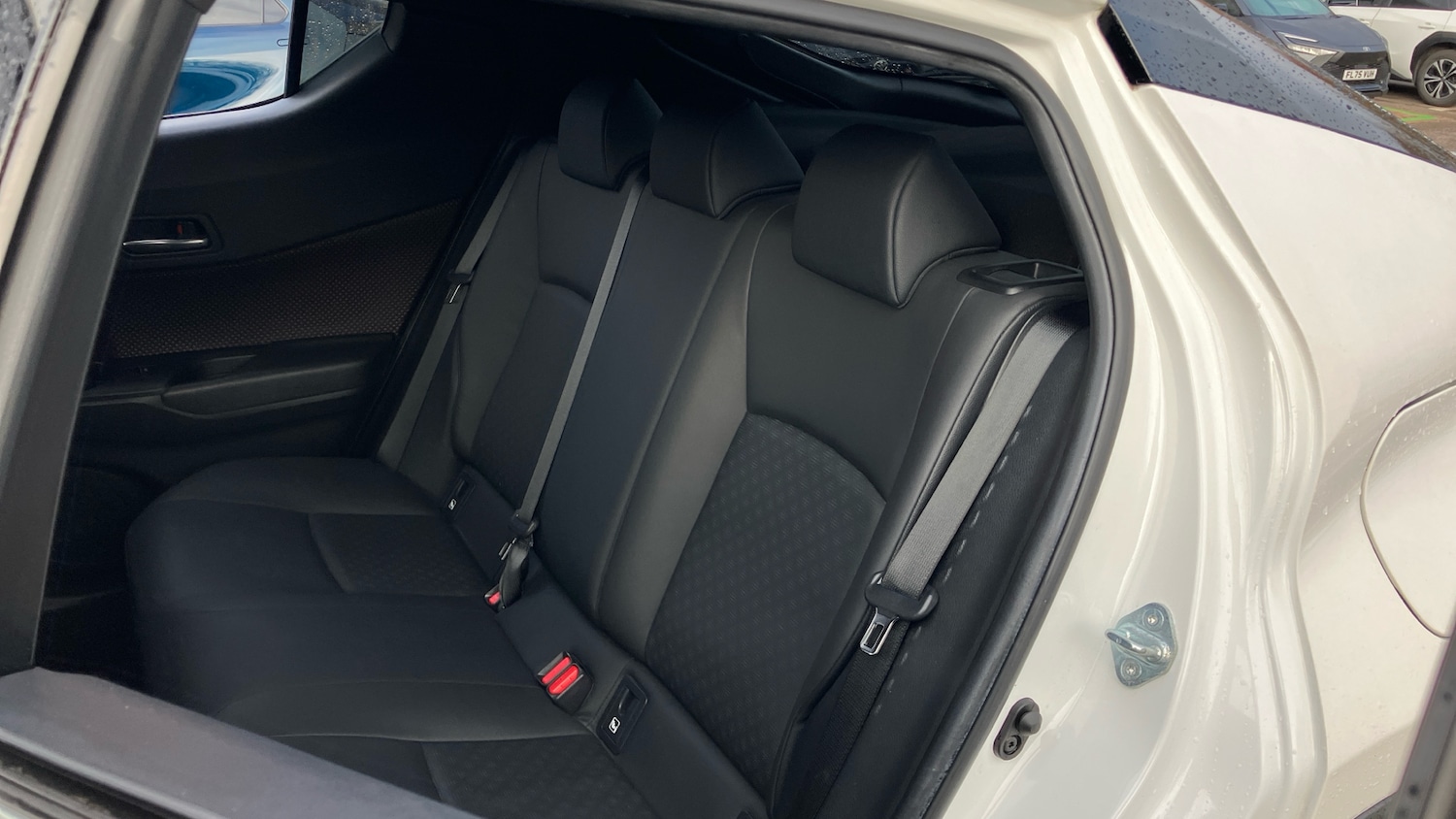 Used Toyota C-HR 2019 for sale - 76531330: Photo 42