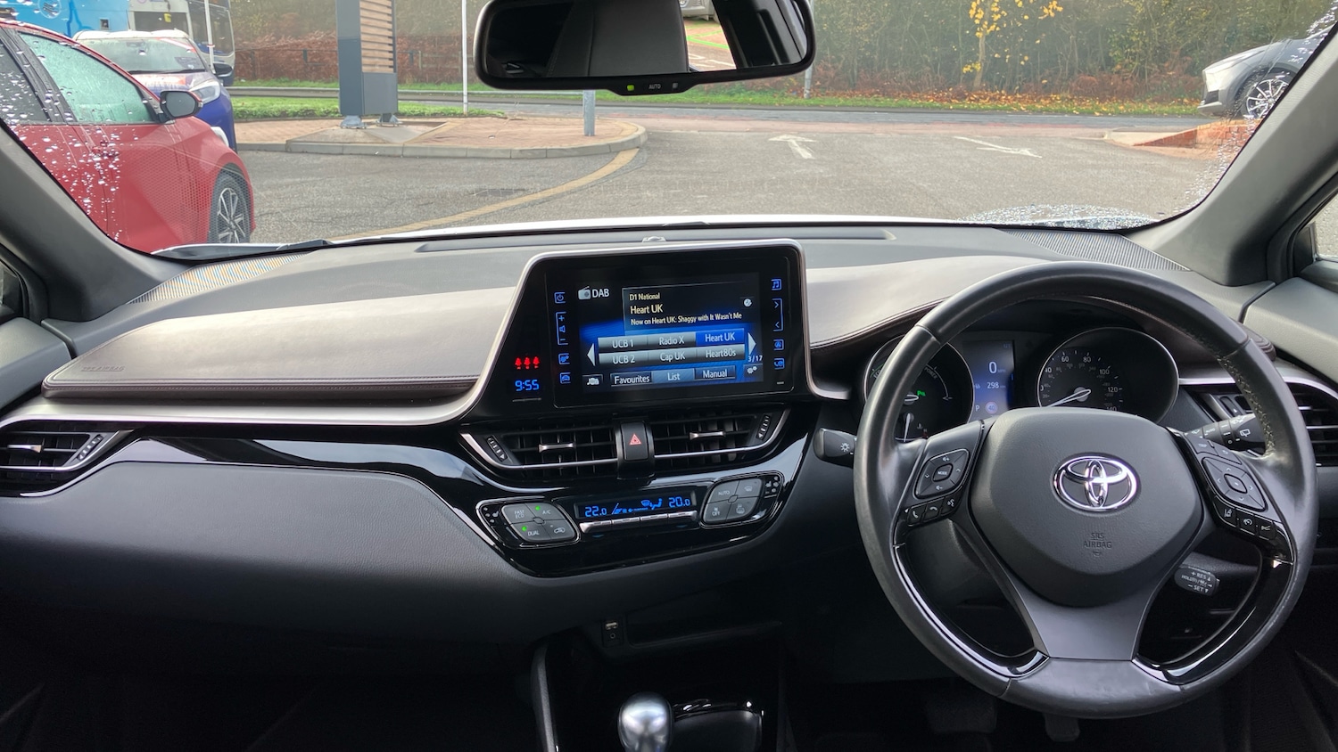 Used Toyota C-HR 2019 for sale - 76531330: Photo 5