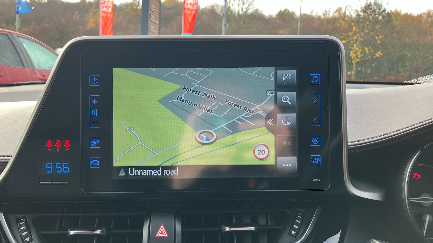 Used Toyota C-HR 2019 for sale - 76531330: Photo 7