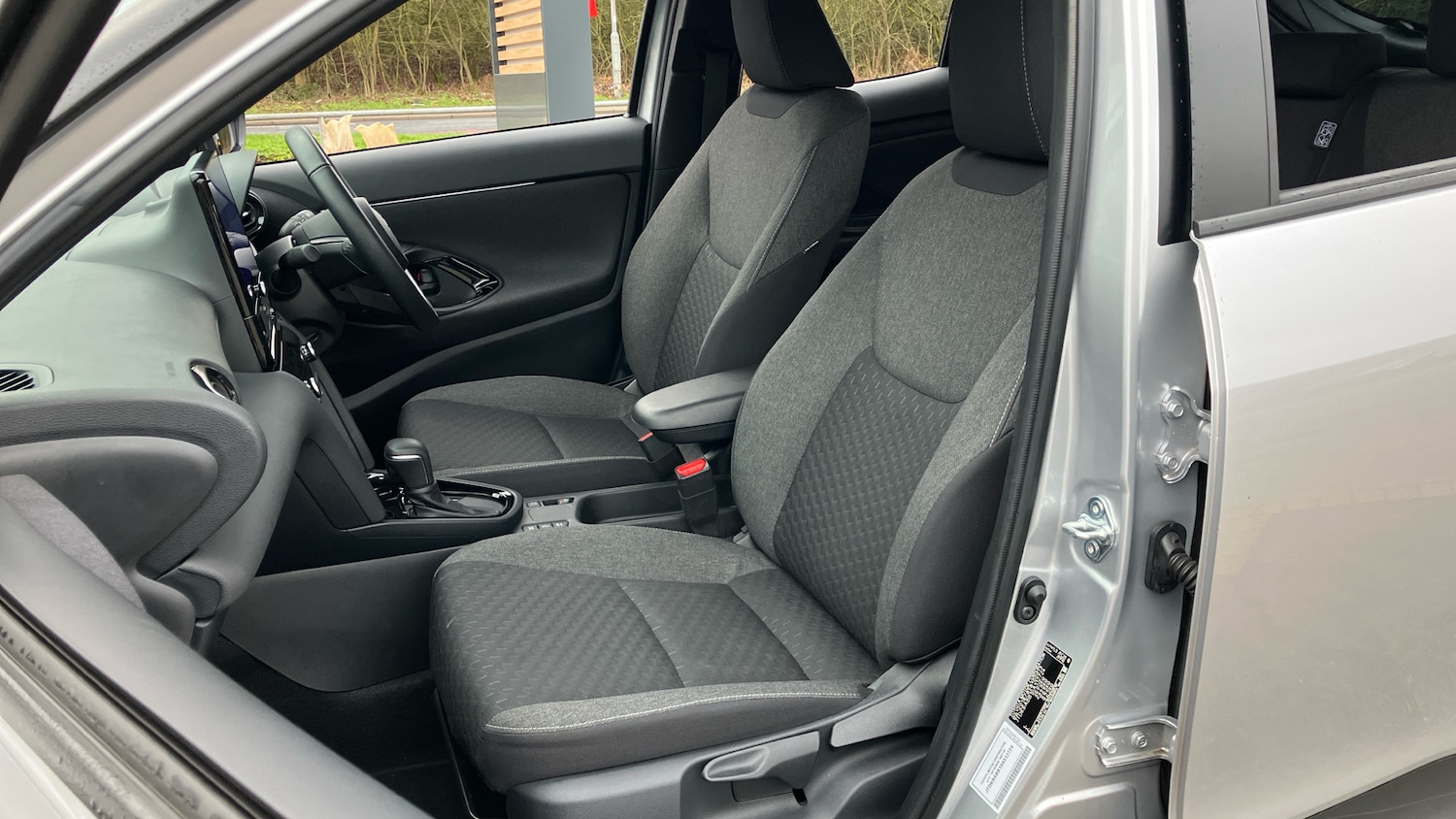 Used Toyota Yaris Cross 2025 for sale - 77568296: Photo 40