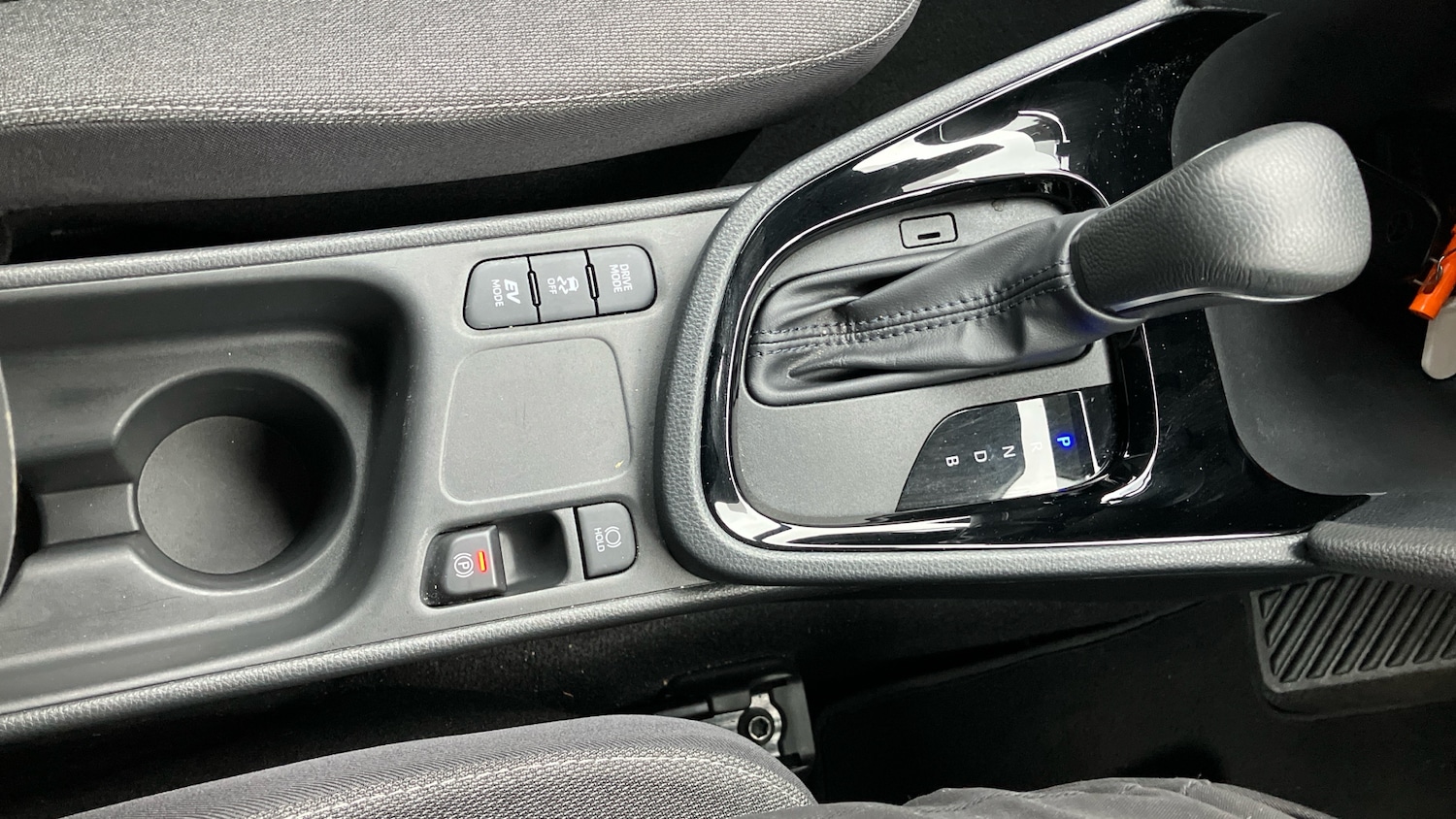 Used Toyota Yaris Cross 2025 for sale - 77568296: Photo 46