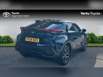 Used Toyota C-HR 2024 for sale - 78779337: Photo