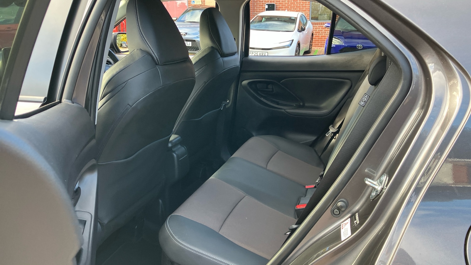 Used Toyota Yaris Cross 2022 for sale - 76682285: Photo 13