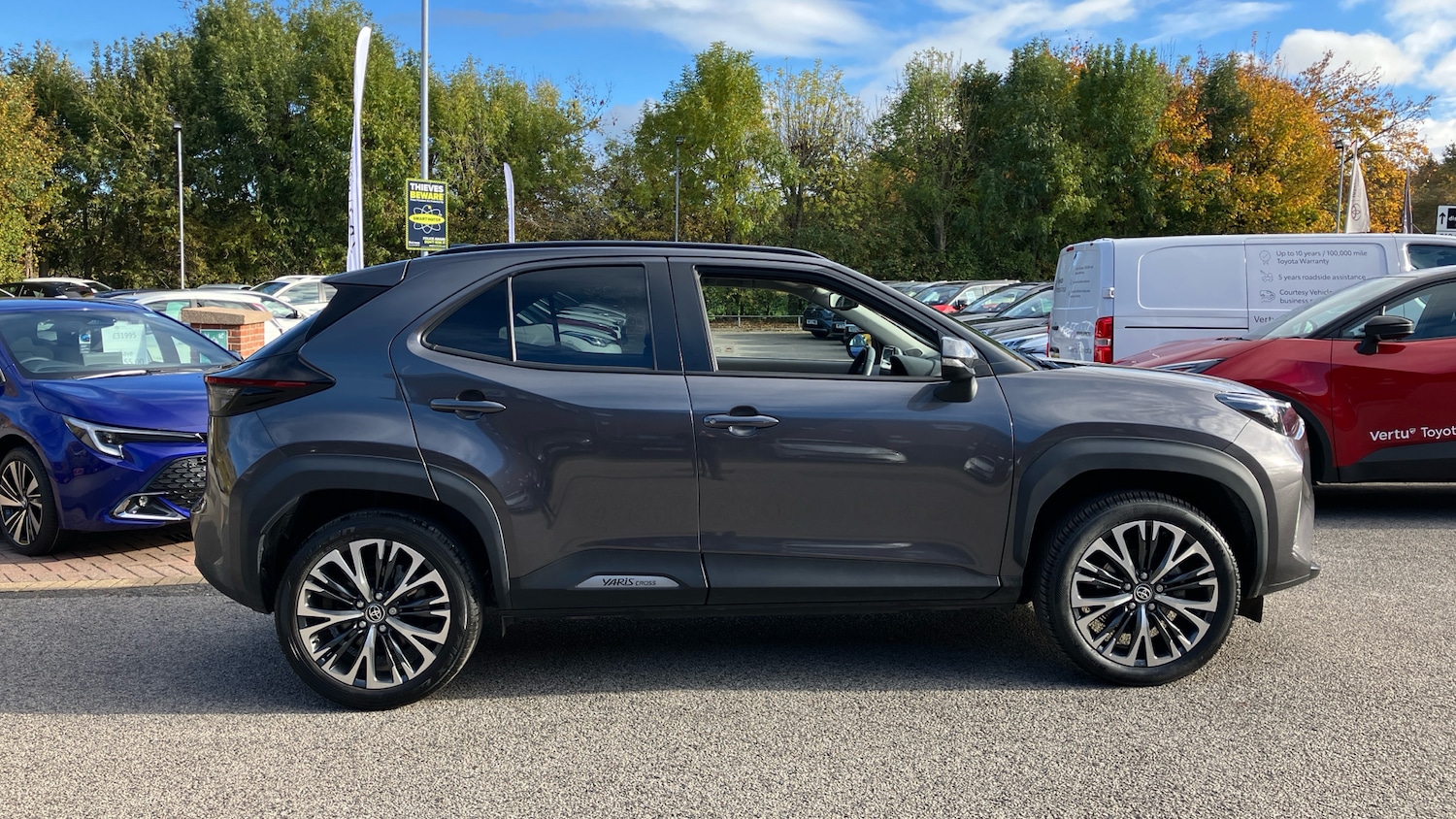 Used Toyota Yaris Cross 2022 for sale - 76682285: Photo 16