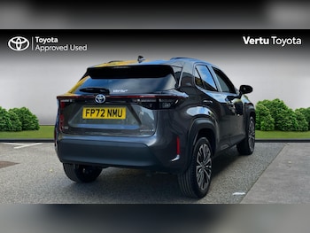 Used Toyota Yaris Cross 2022 for sale - 76682285: Photo