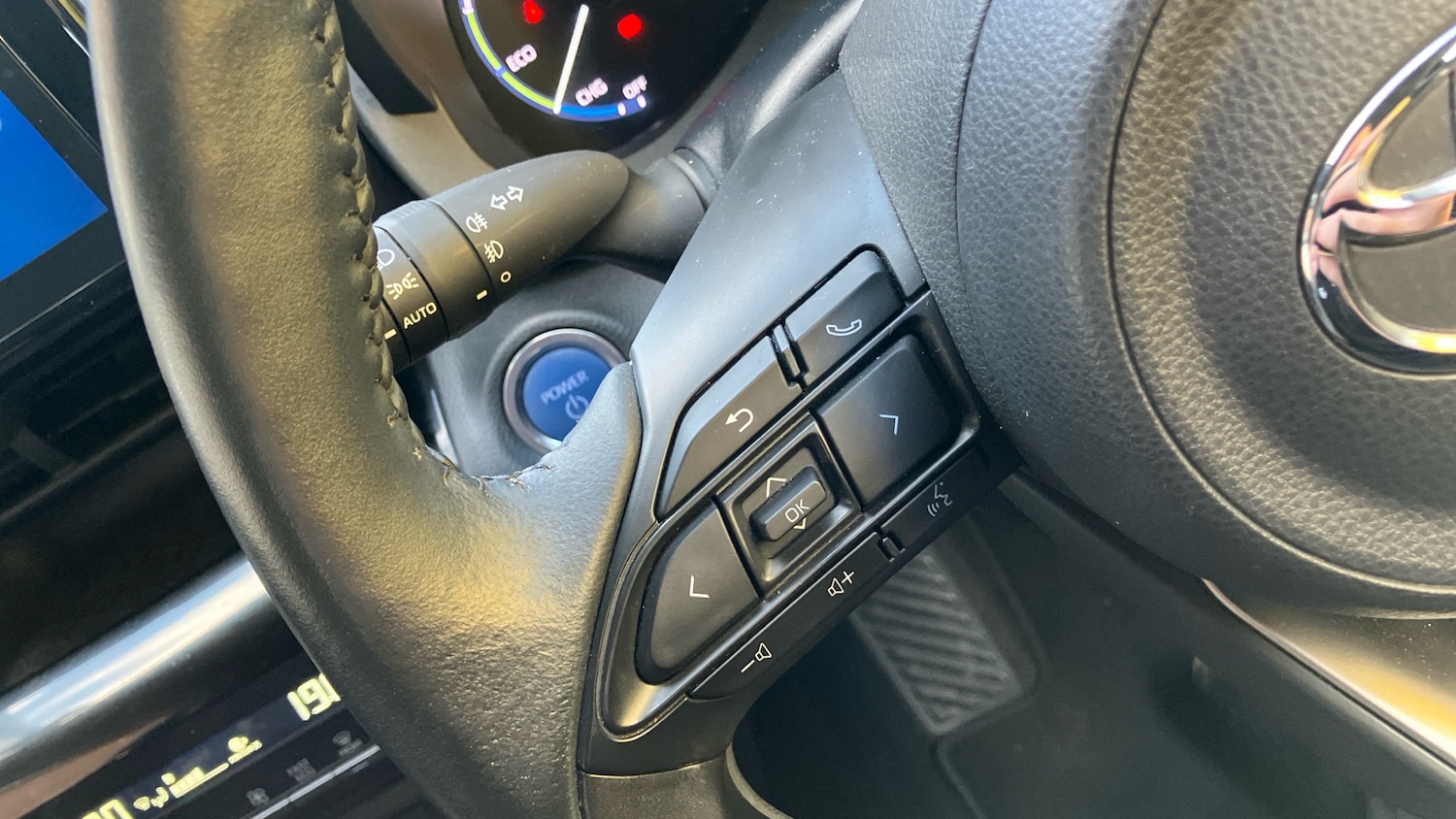 Used Toyota Yaris Cross 2022 for sale - 76682285: Photo 46