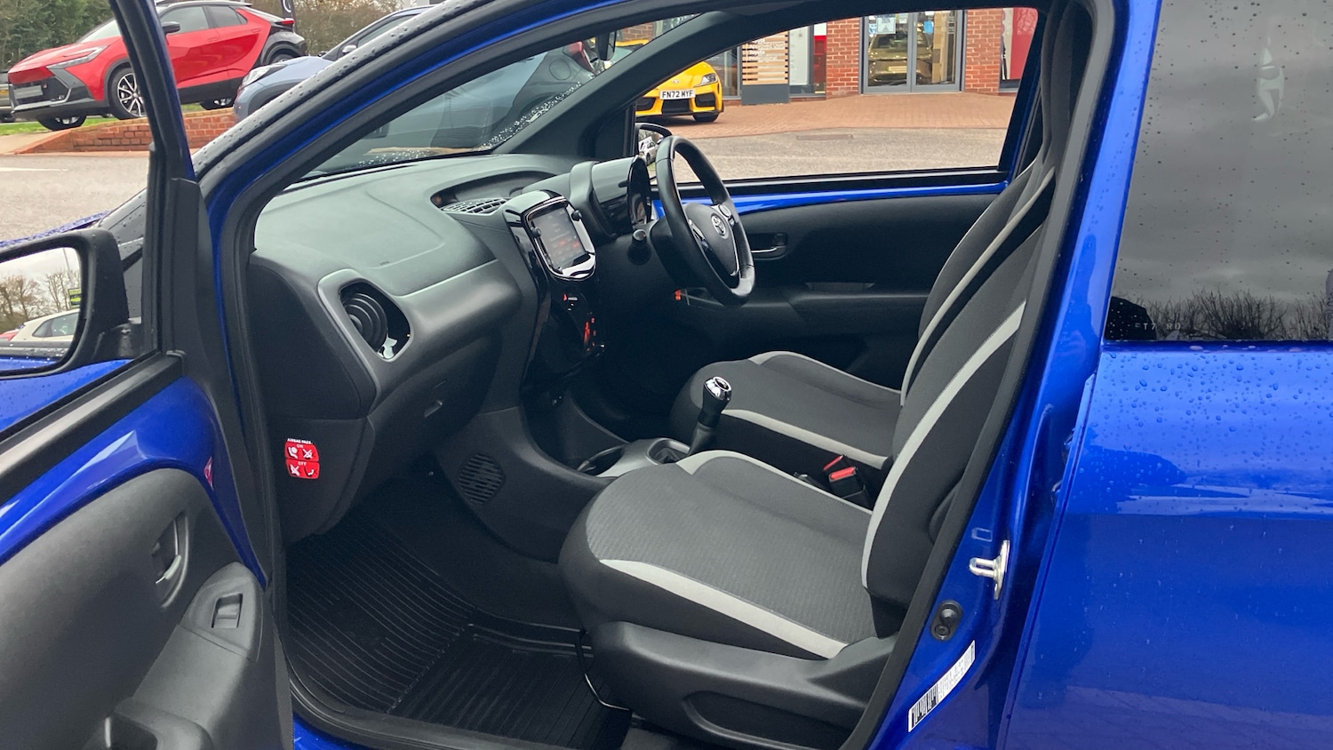 Used Toyota AYGO 2022 for sale - 76640811: Photo 10