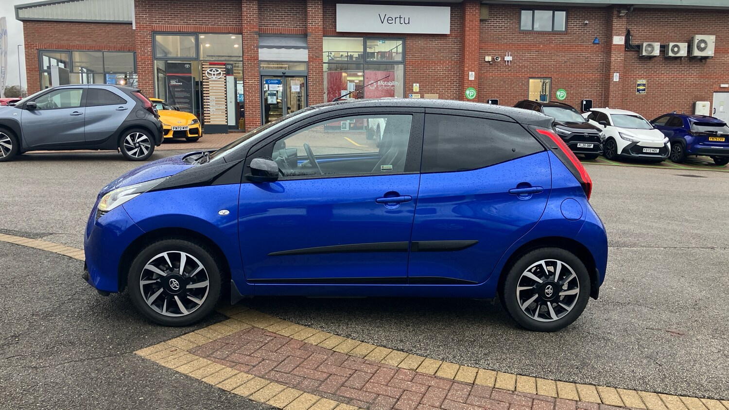 Used Toyota AYGO 2022 for sale - 76640811: Photo 17