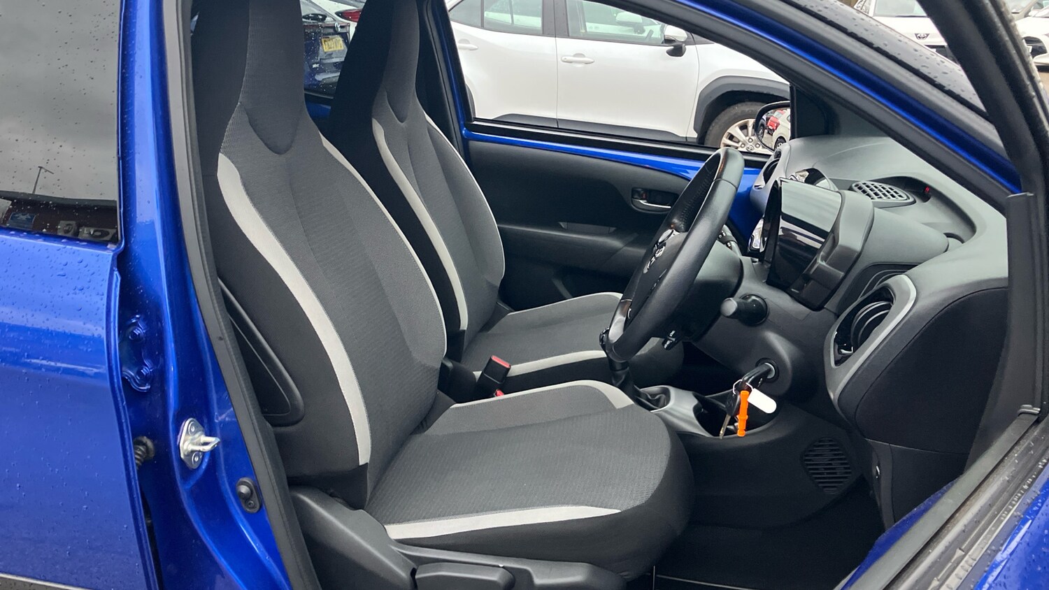 Used Toyota AYGO 2022 for sale - 76640811: Photo 36