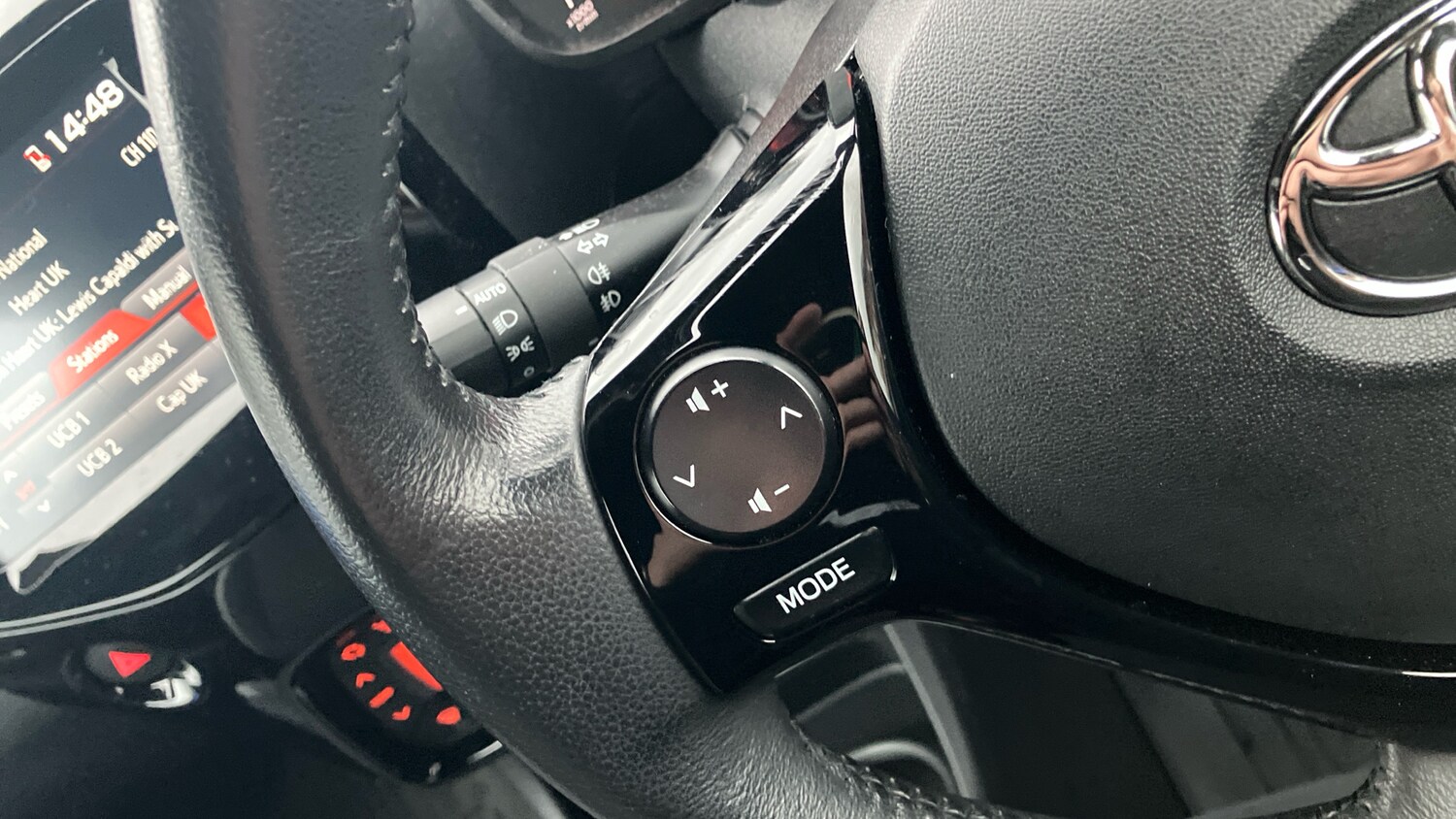 Used Toyota AYGO 2022 for sale - 76640811: Photo 40