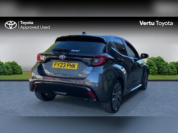Used Toyota Yaris 2023 for sale - 78325152: Photo