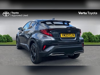 Used Toyota C-HR 2023 for sale - 79320153: Photo