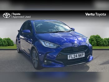 Used Toyota Yaris 2024 for sale - 79731588: Photo