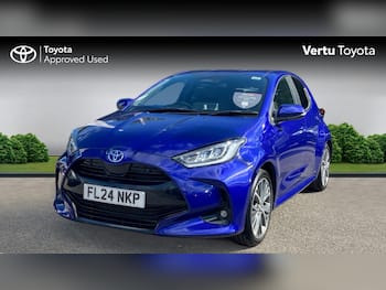 Used Toyota Yaris 2024 for sale - 79731588: Photo