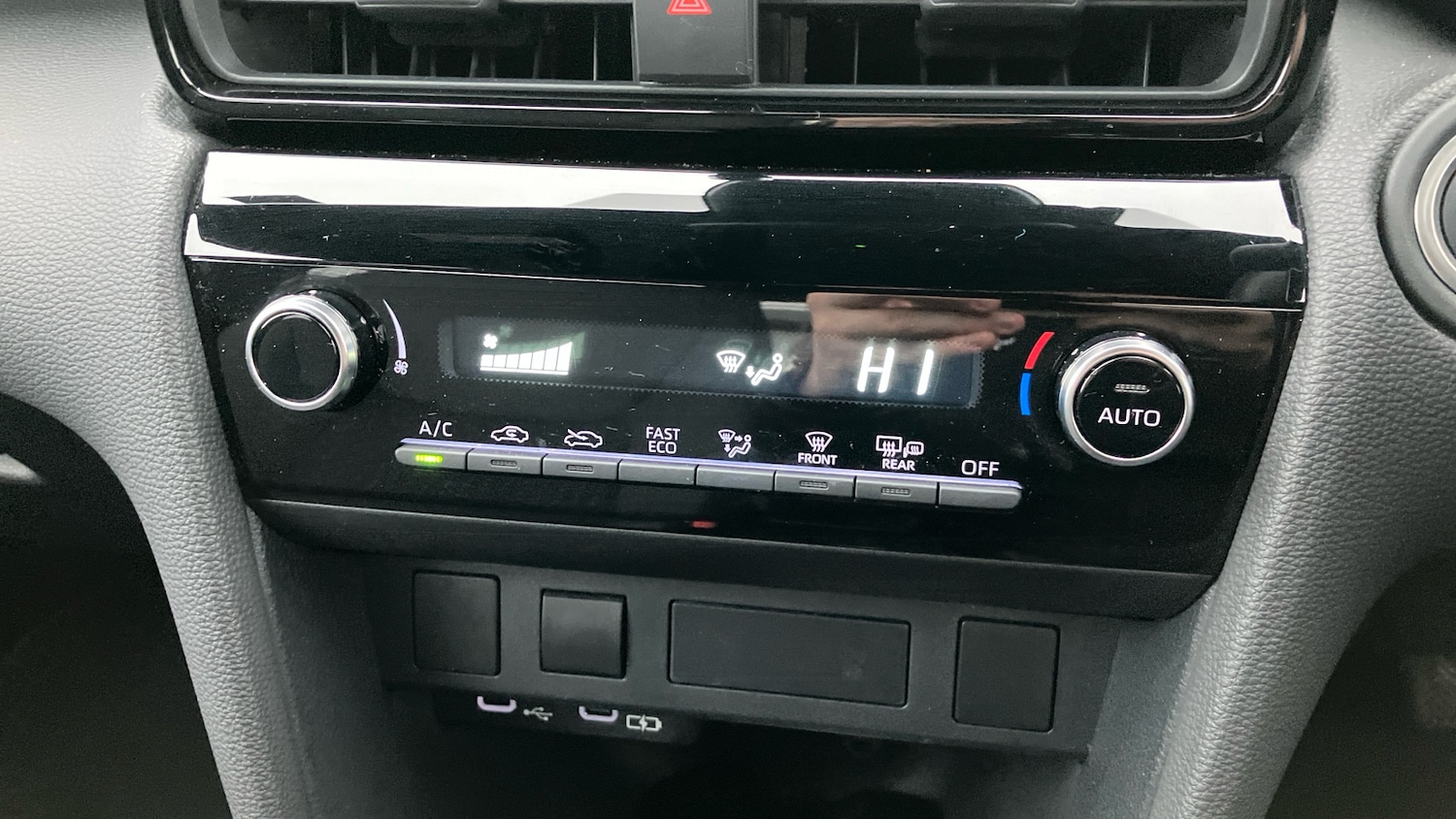 Used Toyota Yaris Cross 2025 for sale - 77516364: Photo 51