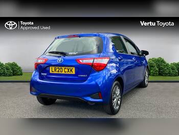 Used Toyota Yaris 2020 for sale - 79760611: Photo