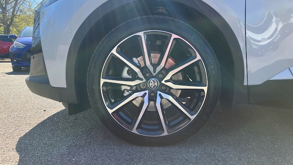 Used Toyota C-HR 2025 for sale - 76236565: Photo 18