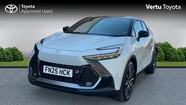 Used Toyota C-HR 2025 for sale - 76236565: Photo 3