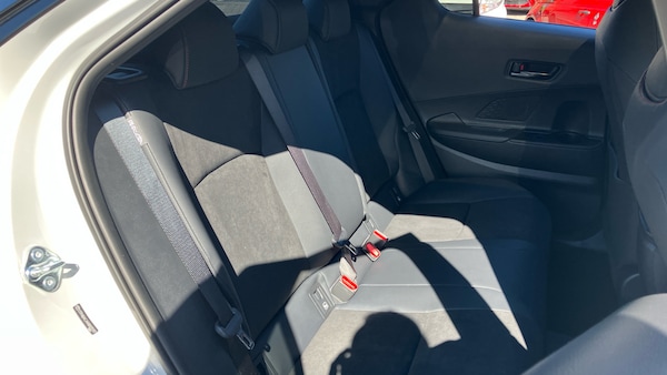 Used Toyota C-HR 2025 for sale - 76236565: Photo 41