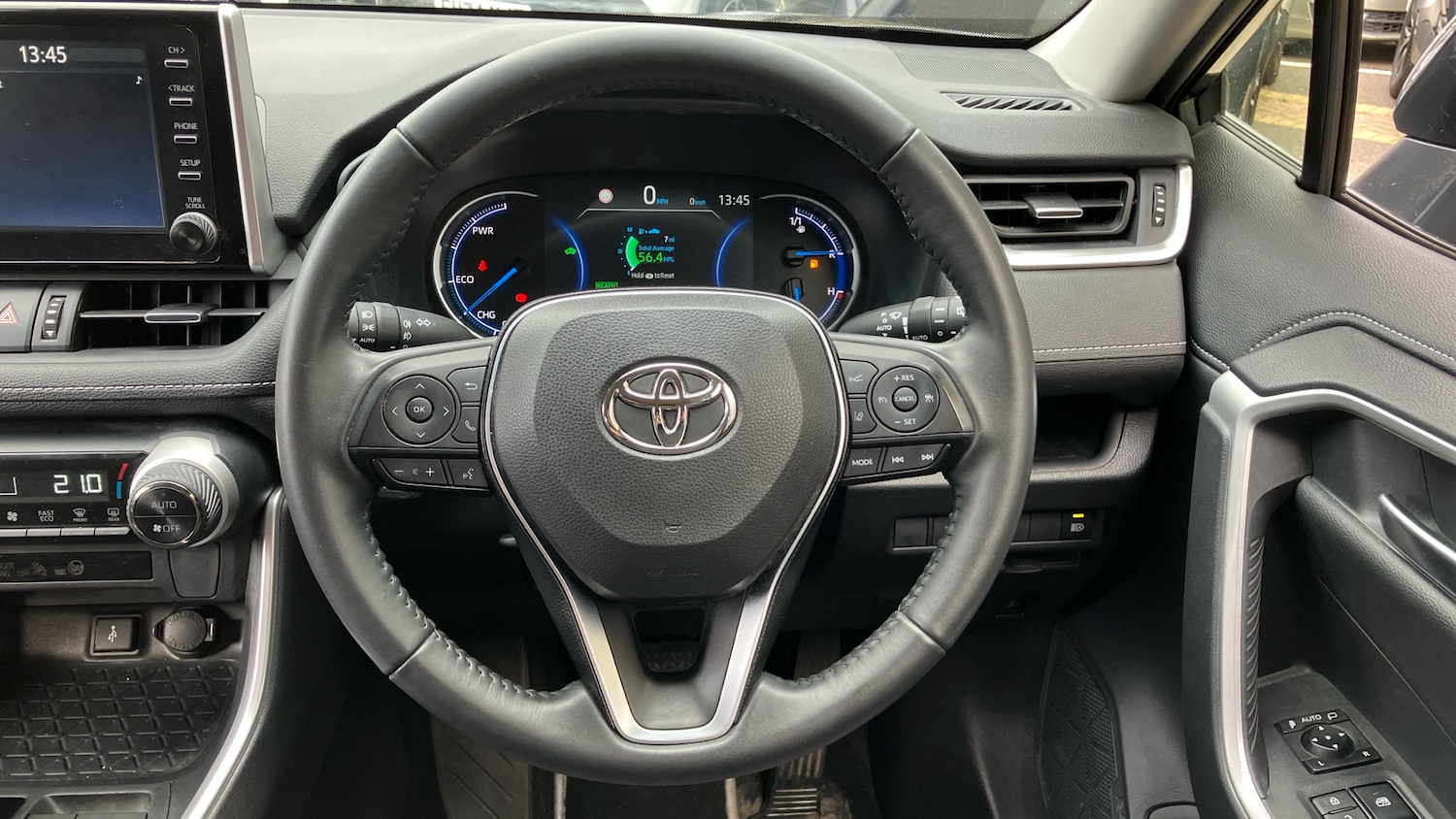 Used Toyota RAV4 2022 for sale - 76319532: Photo 6