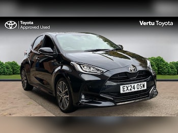 Used Toyota Yaris 2024 for sale - 76413230: Photo