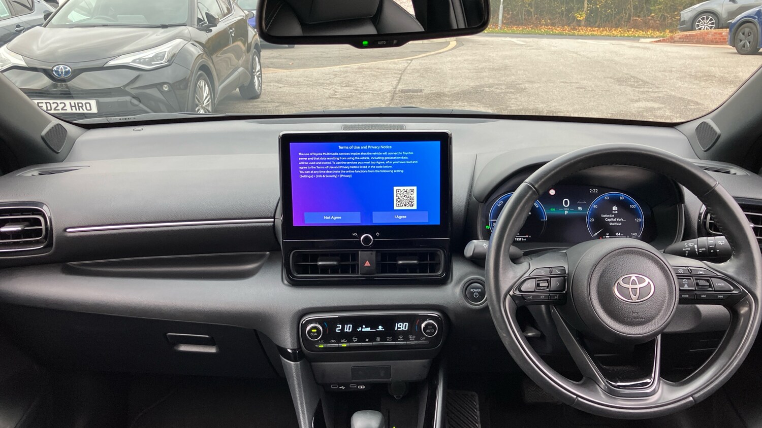 Used Toyota Yaris 2024 for sale - 76413230: Photo 5