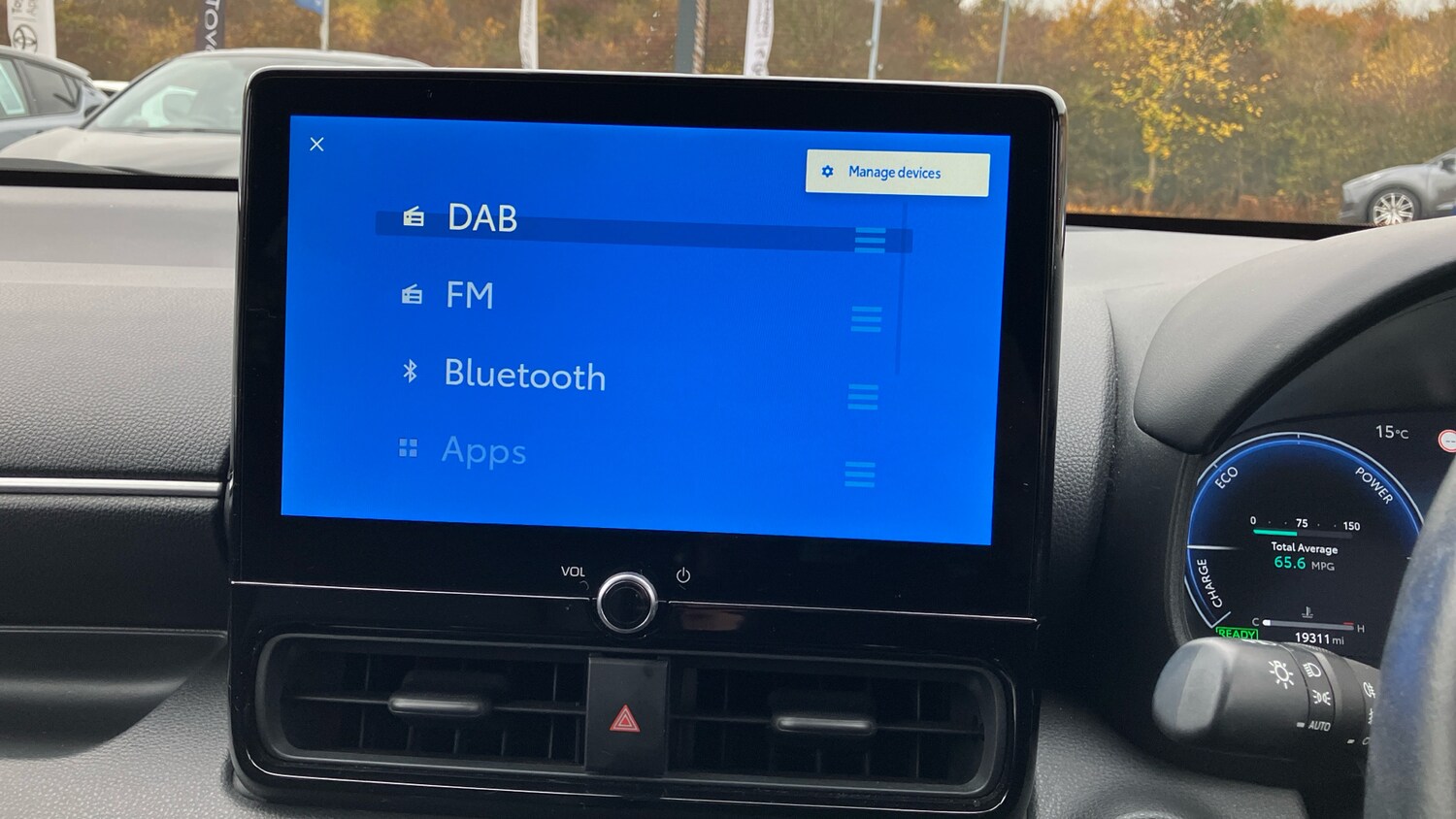 Used Toyota Yaris 2024 for sale - 76413230: Photo 52