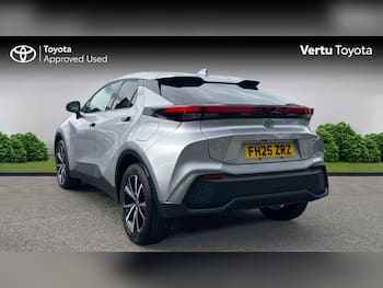 Used Toyota C-HR 2025 for sale - 79614835: Photo