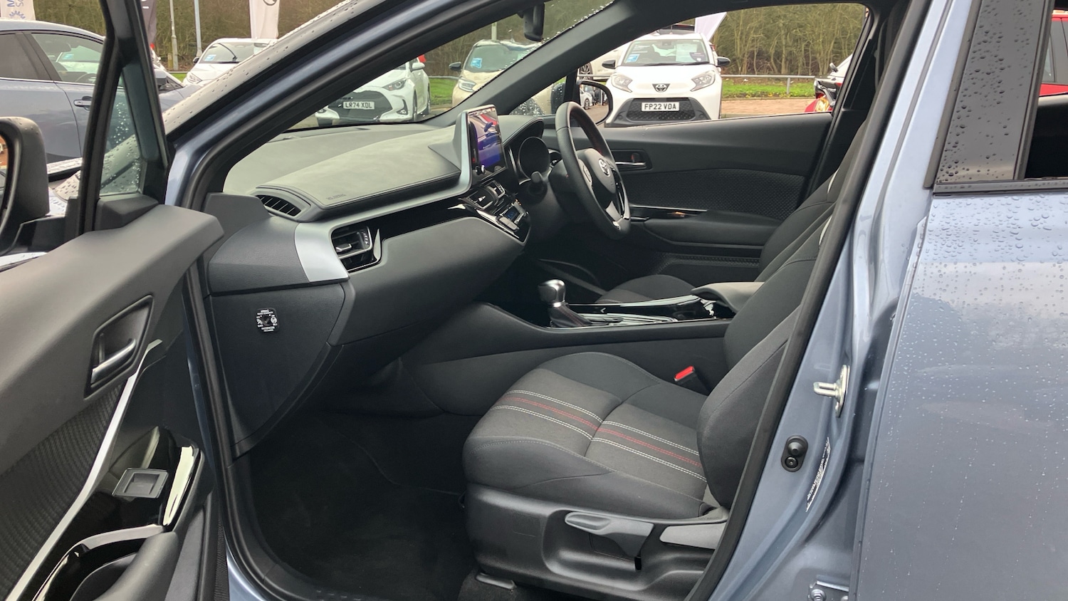 Used Toyota C-HR 2023 for sale - 77418216: Photo 10