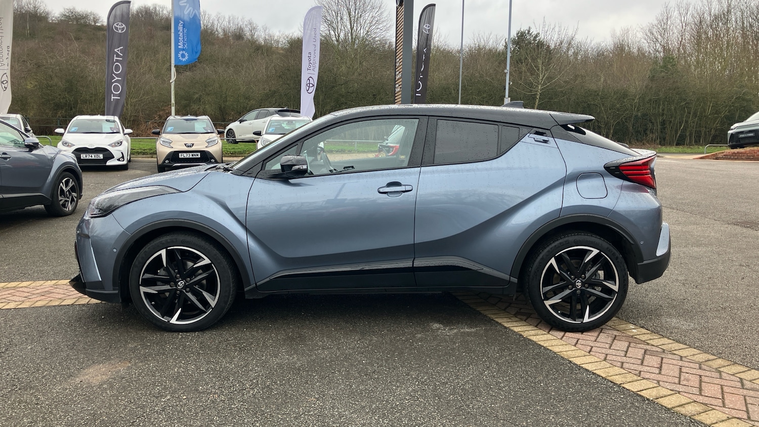 Used Toyota C-HR 2023 for sale - 77418216: Photo 17