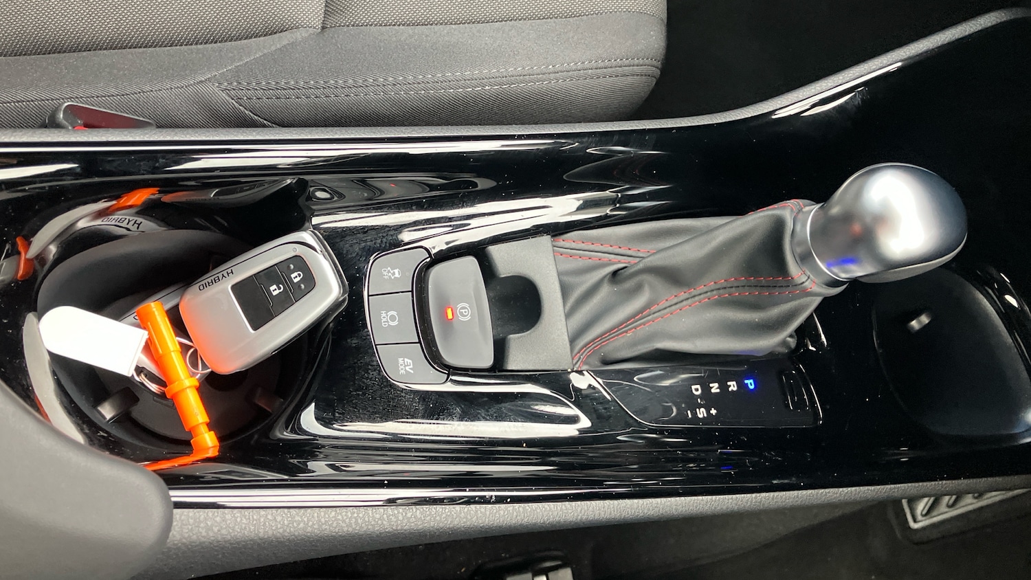 Used Toyota C-HR 2023 for sale - 77418216: Photo 46