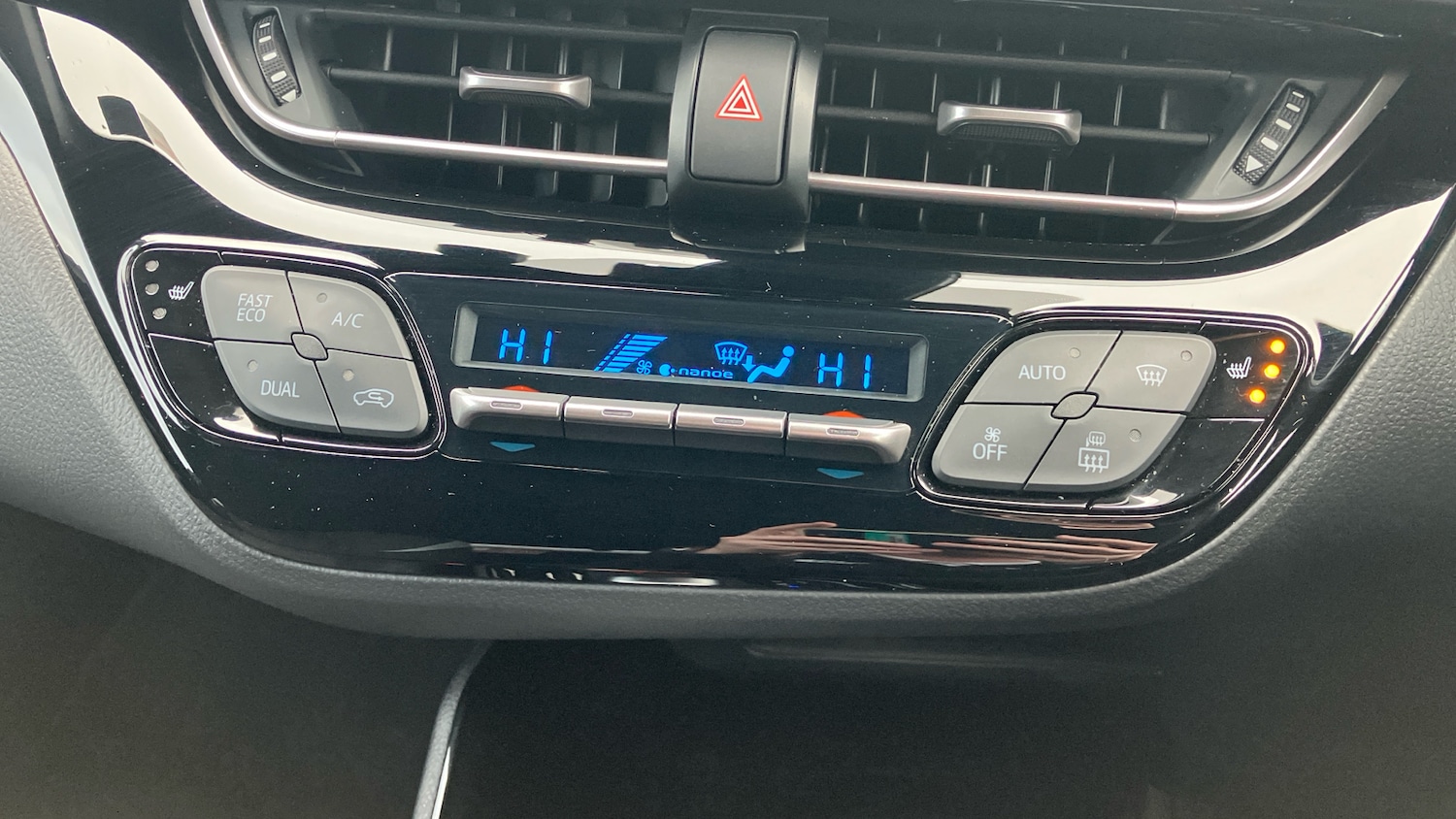 Used Toyota C-HR 2023 for sale - 77418216: Photo 47