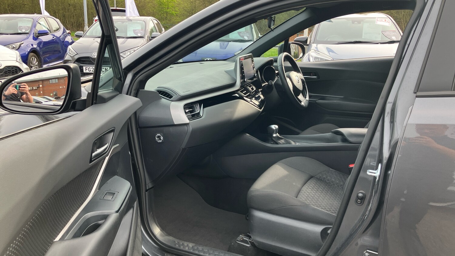 Used Toyota C-HR 2023 for sale - 78066614: Photo 10