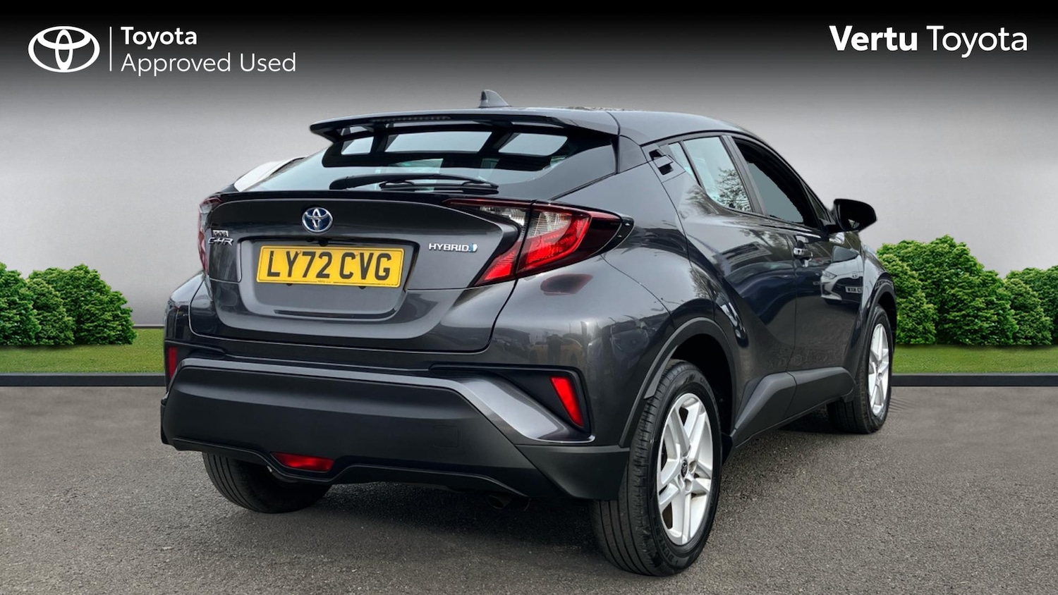 Used Toyota C-HR 2023 for sale - 78066614: Photo 2