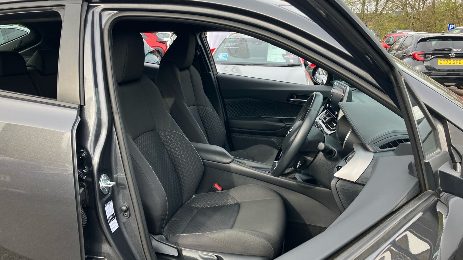 Used Toyota C-HR 2023 for sale - 78066614: Photo 35