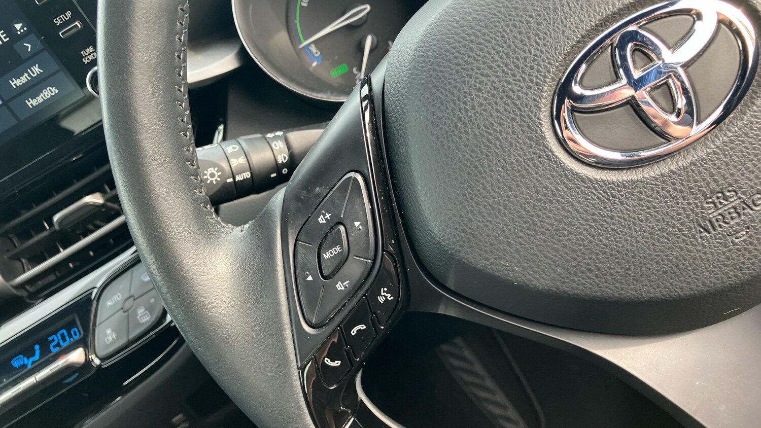 Used Toyota C-HR 2023 for sale - 78066614: Photo 41