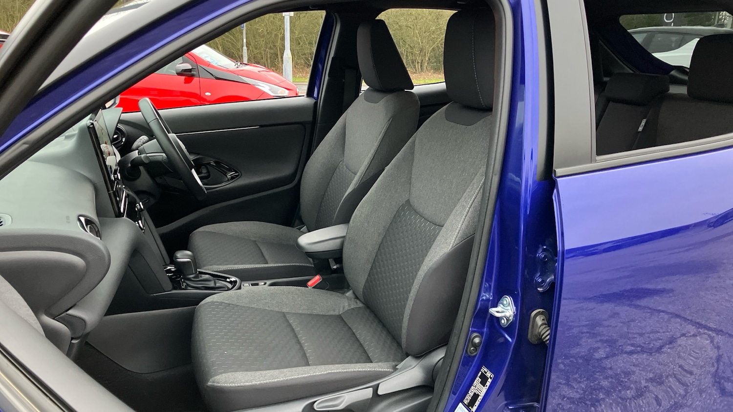 Used Toyota Yaris Cross 2025 for sale - 77434579: Photo 44