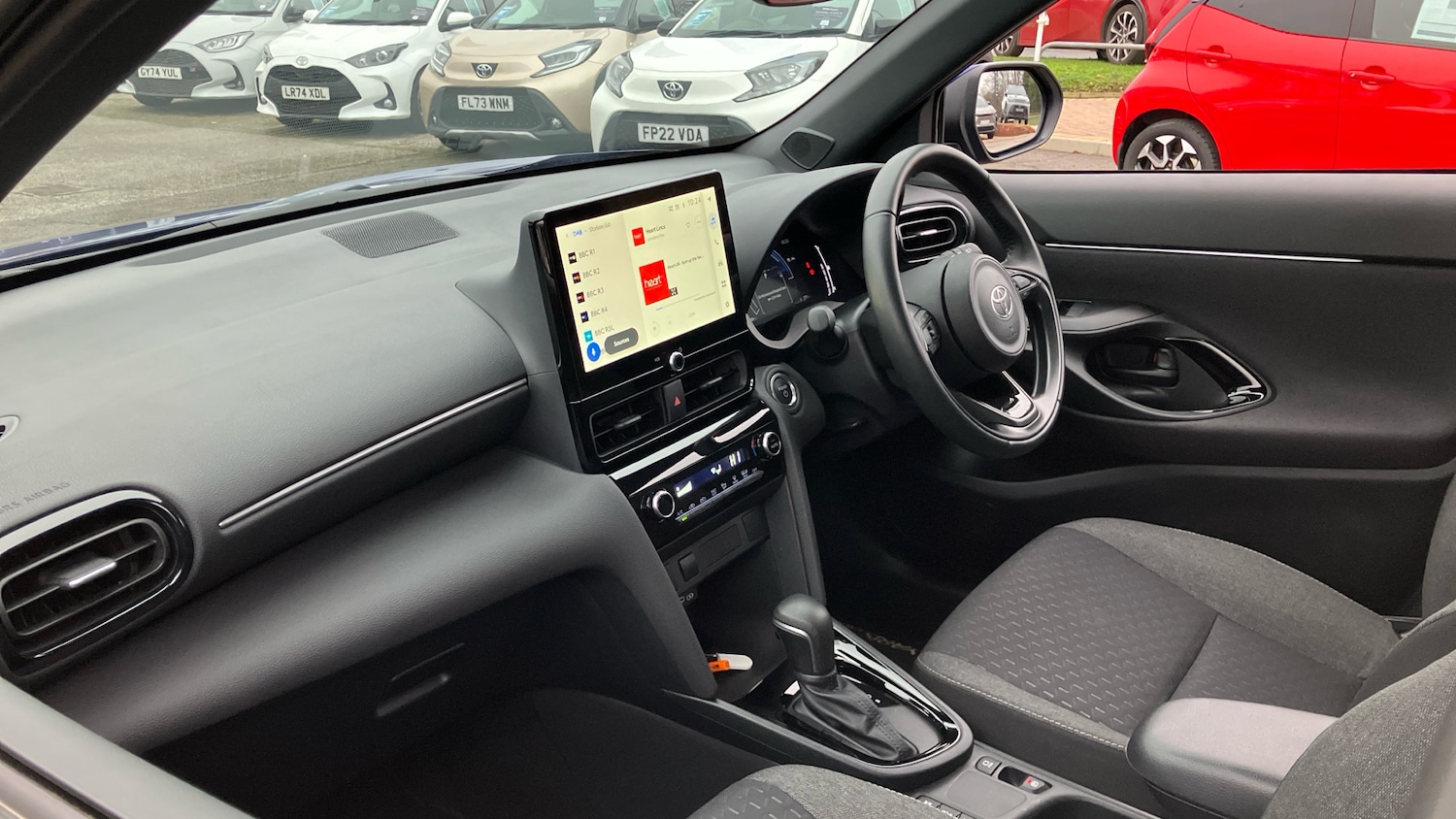 Used Toyota Yaris Cross 2025 for sale - 77434579: Photo 45