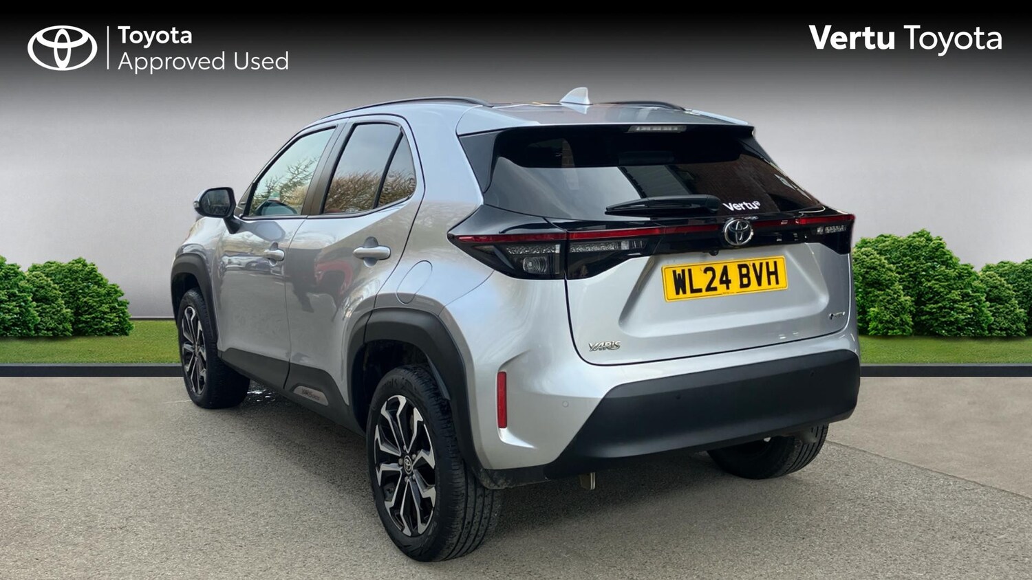 Used Toyota Yaris Cross 2024 for sale - 77963075: Photo 4