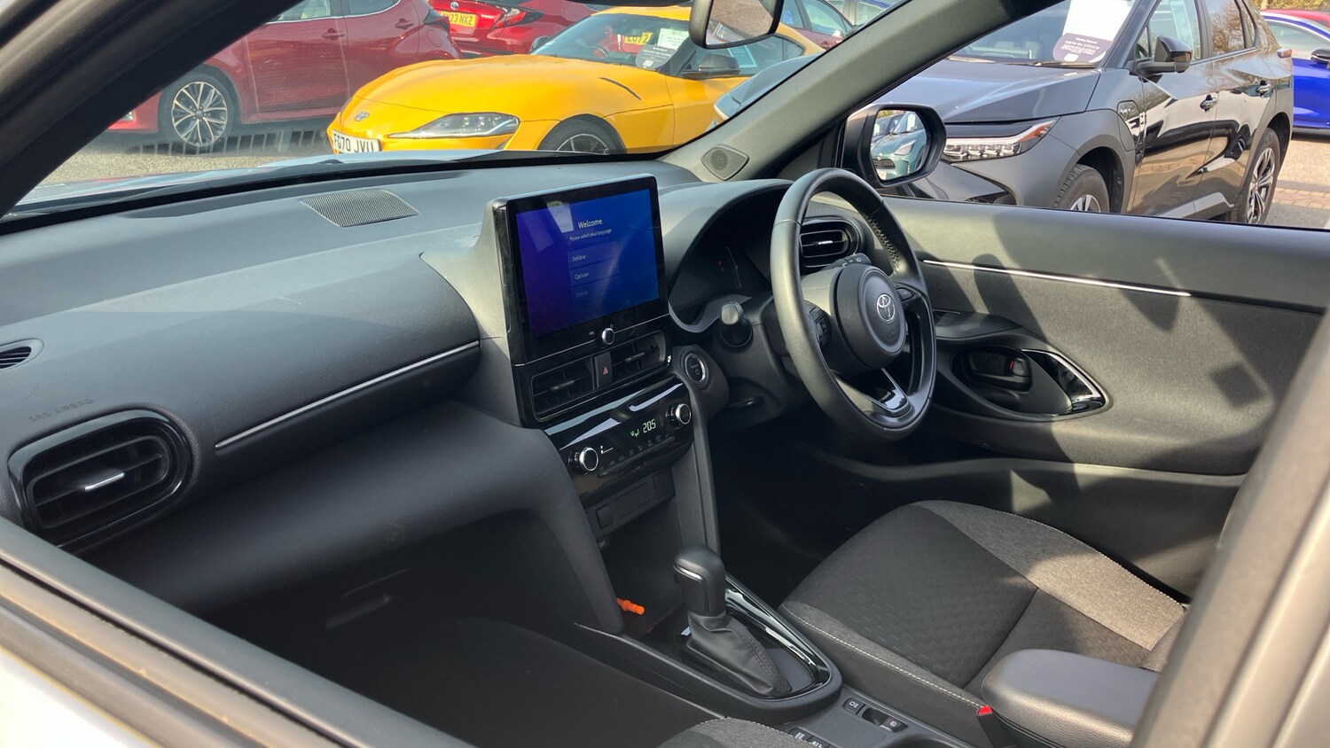 Used Toyota Yaris Cross 2024 for sale - 77963075: Photo 42