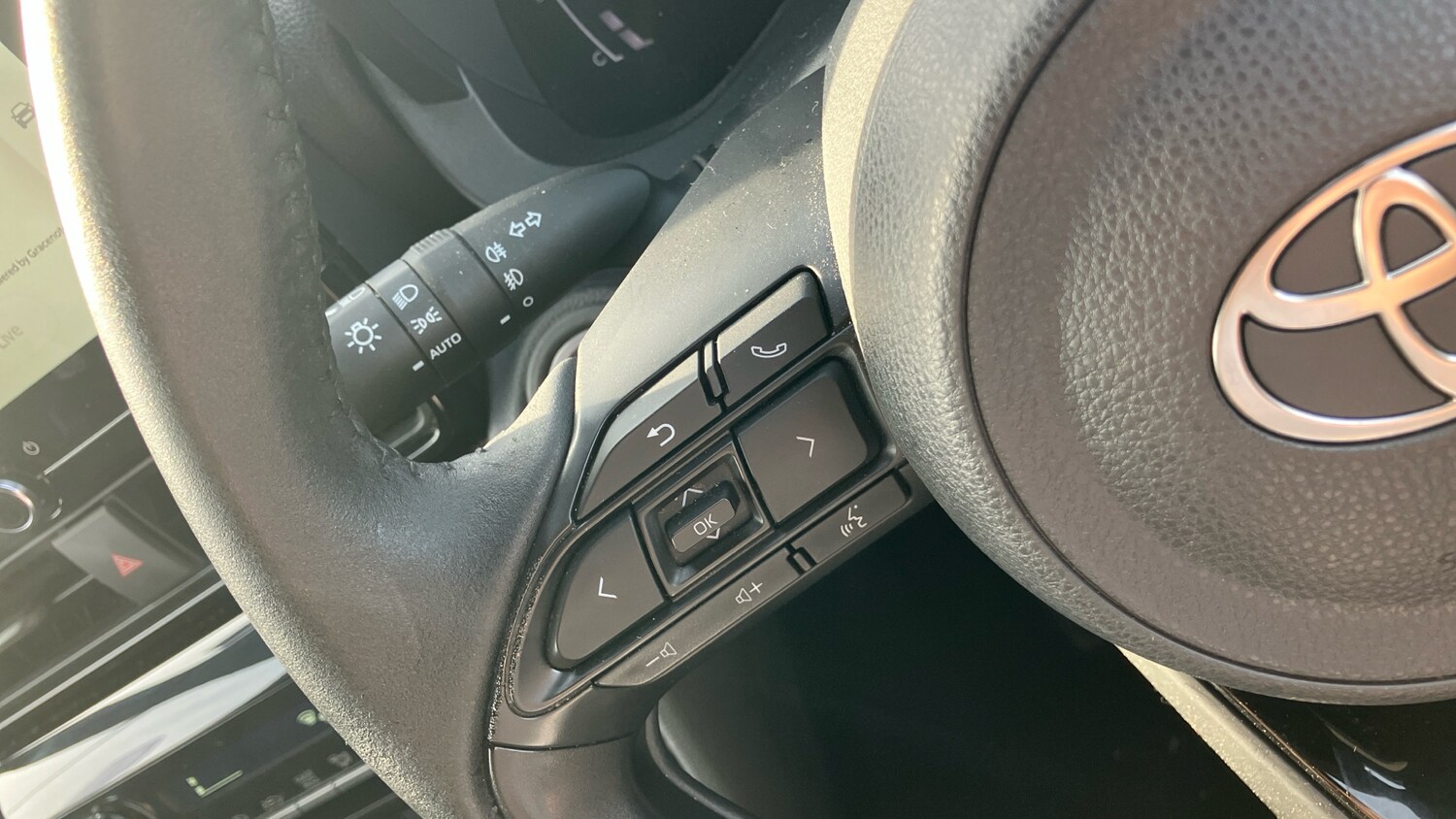 Used Toyota Yaris Cross 2024 for sale - 77963075: Photo 43