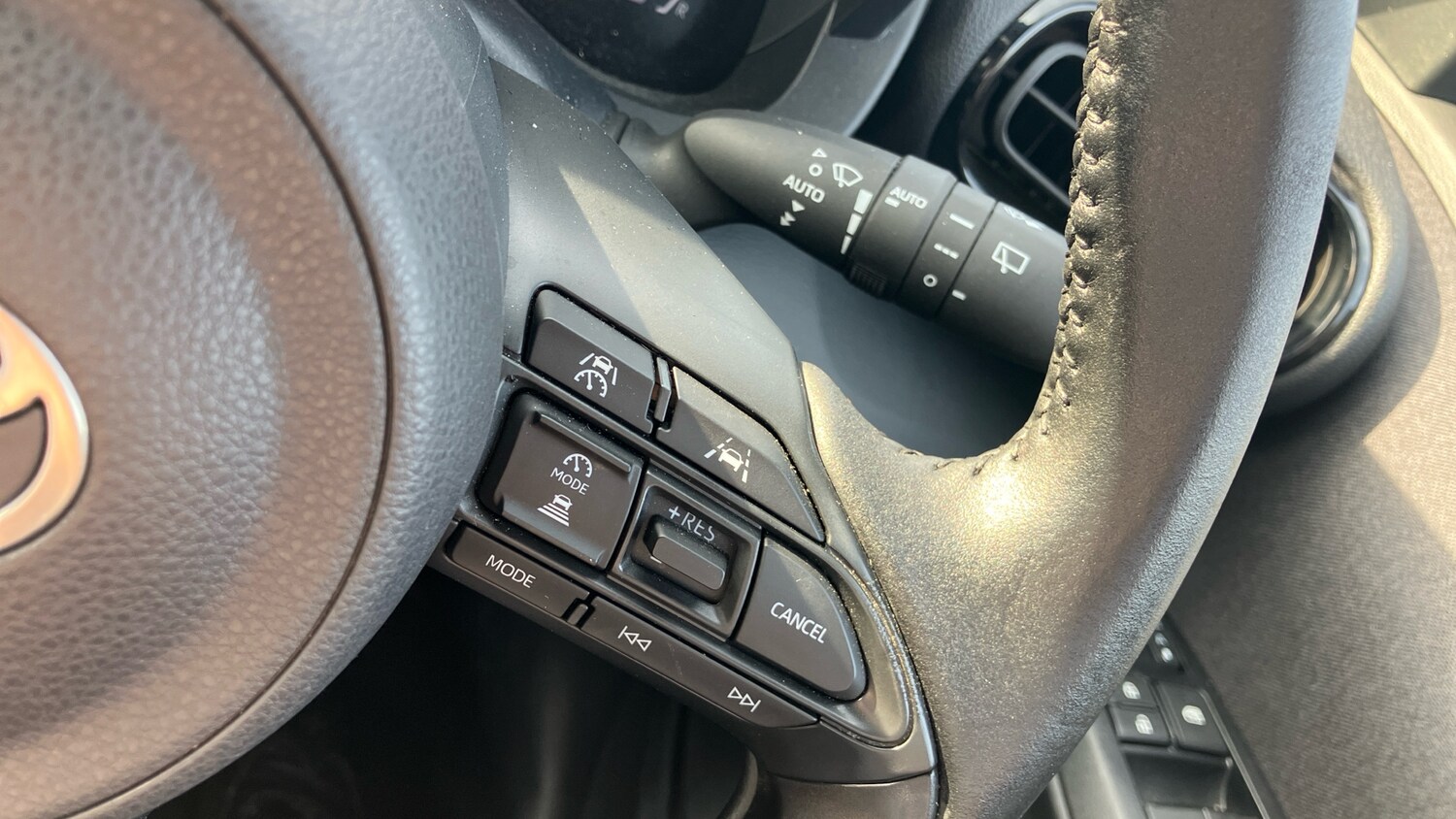 Used Toyota Yaris Cross 2024 for sale - 77963075: Photo 44