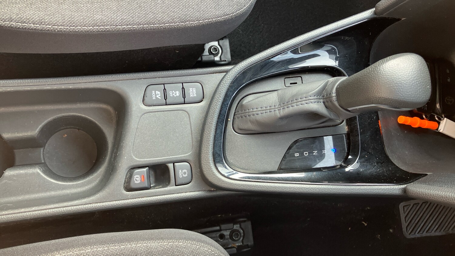 Used Toyota Yaris Cross 2024 for sale - 77963075: Photo 47