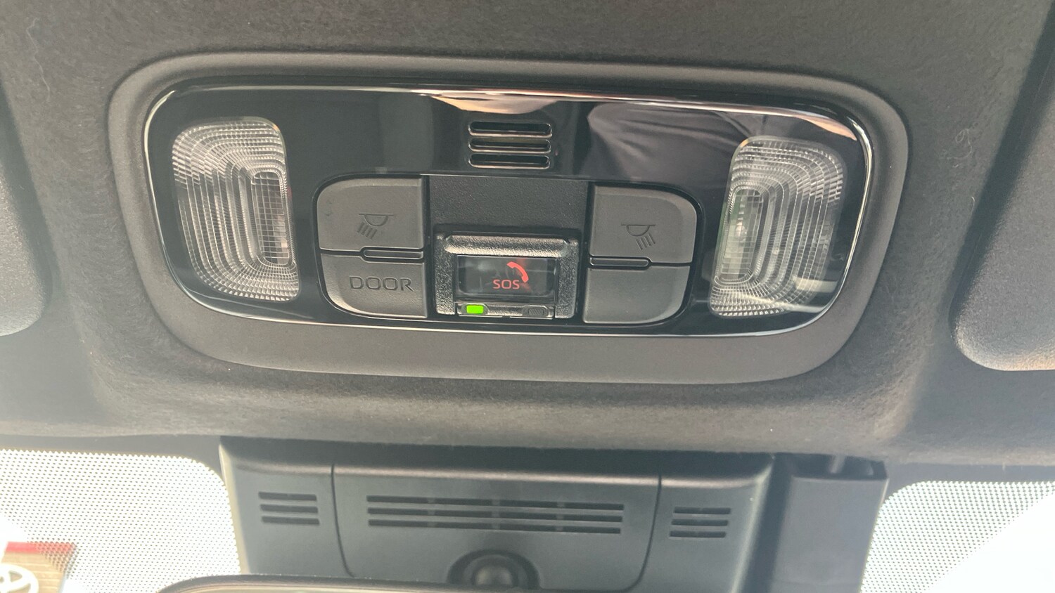 Used Toyota Yaris Cross 2024 for sale - 77963075: Photo 52