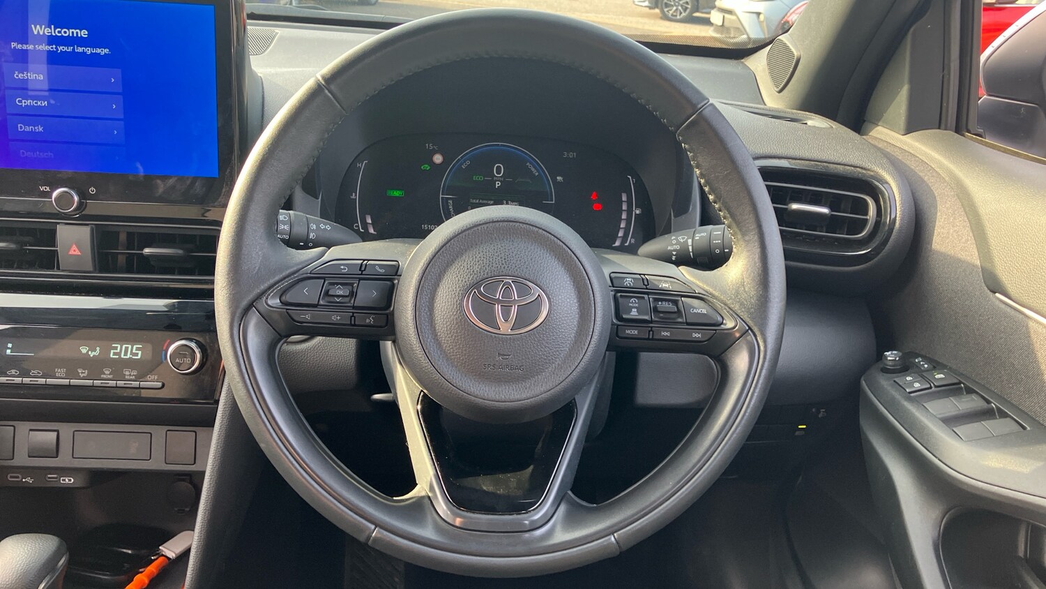 Used Toyota Yaris Cross 2024 for sale - 77963075: Photo 6