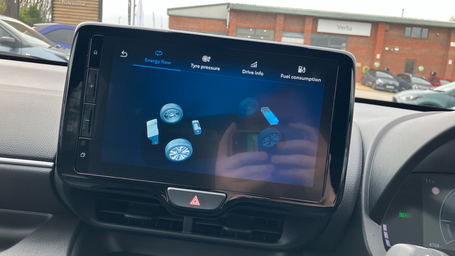 Used Toyota Yaris 2025 for sale - 77945947: Photo 23