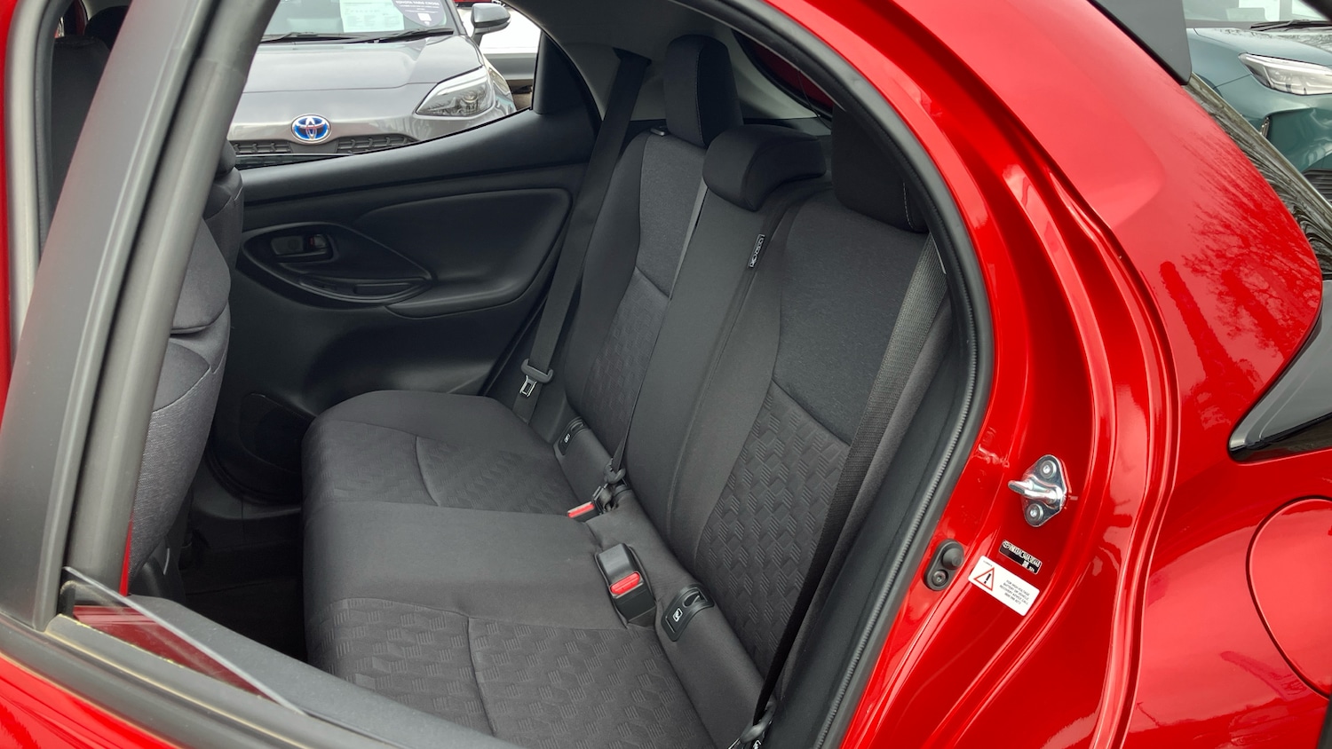 Used Toyota Yaris 2025 for sale - 77945947: Photo 41